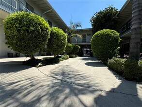 Building Photo - 7745 Laurel Canyon Blvd