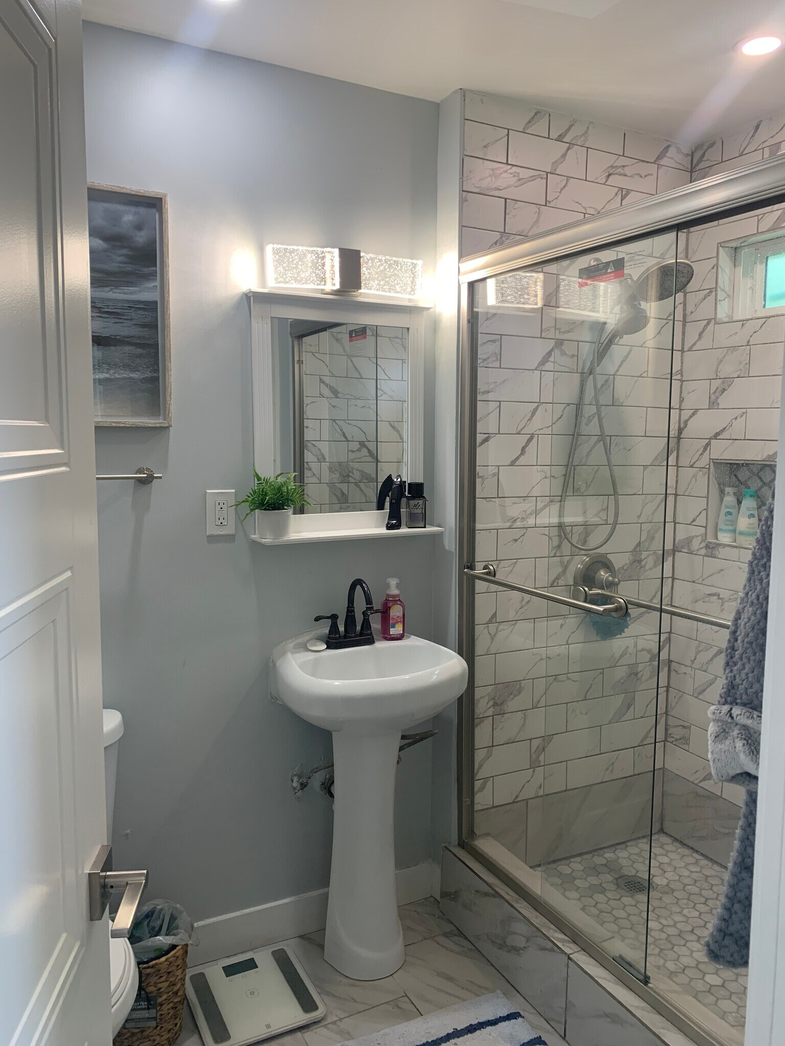 Building Photo - 8415 Quinn St