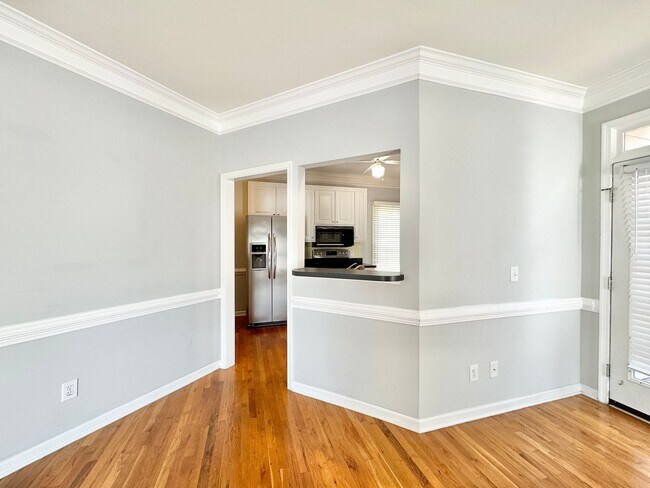 Building Photo - 5208 Autumn Woods Dr