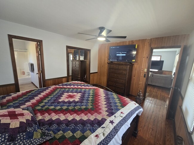 Building Photo - 125 Lone Eagle Way