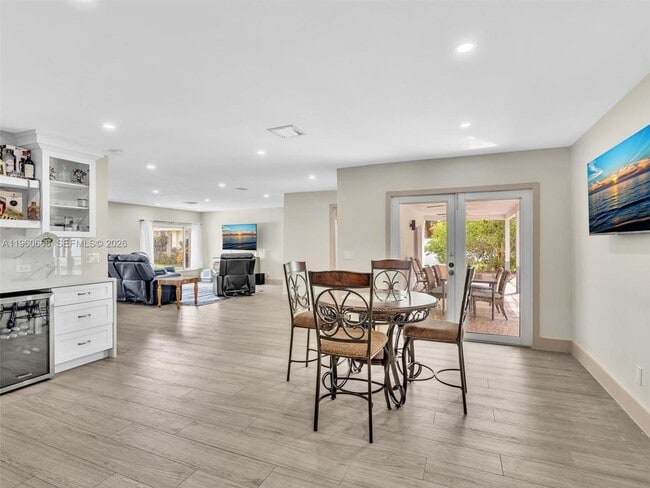 Building Photo - 9960 NW 23rd St