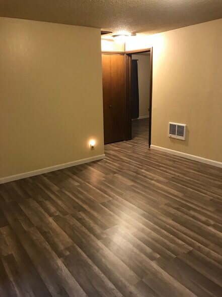 Building Photo - 1111 Willow St