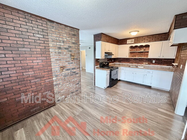 Building Photo - 3984 Acro Cove