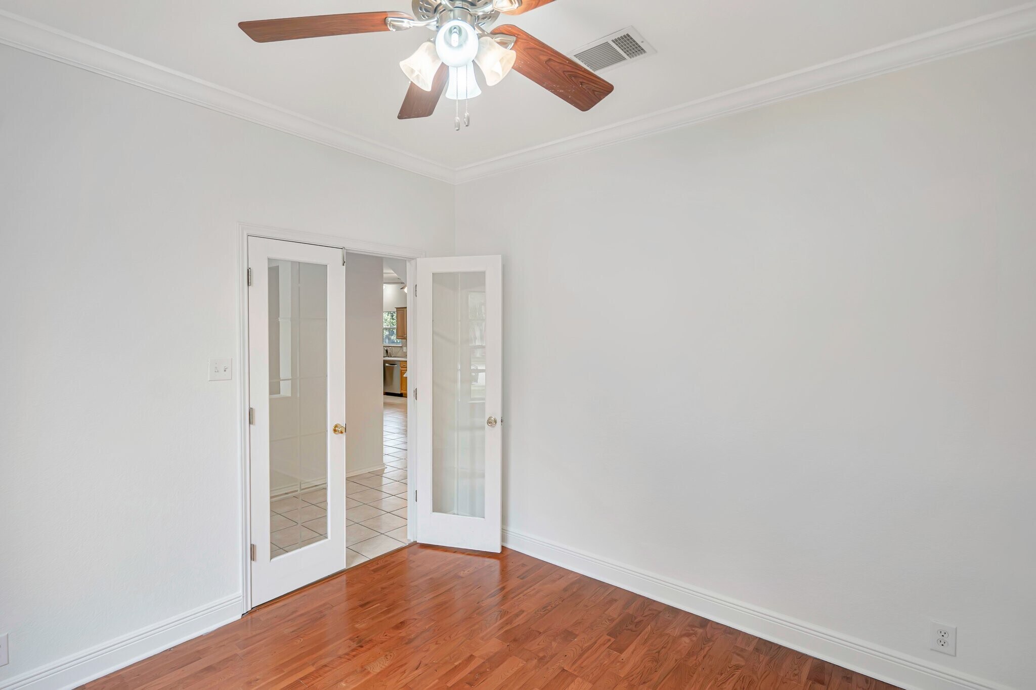 Building Photo - 1622 Abbey Ln