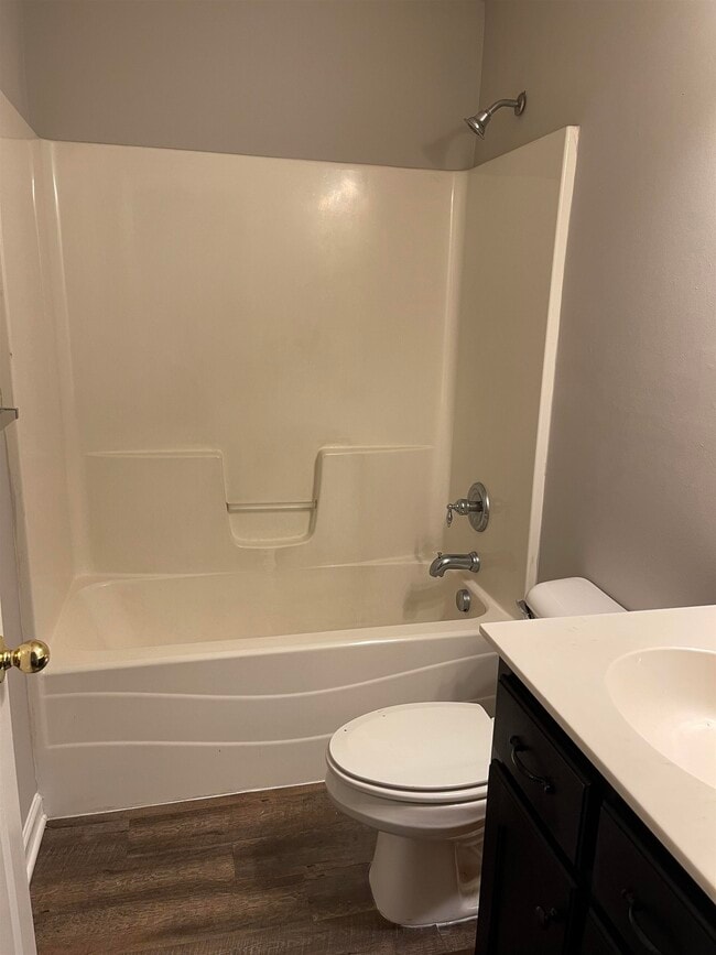 Building Photo - 2532 Boxford Ln