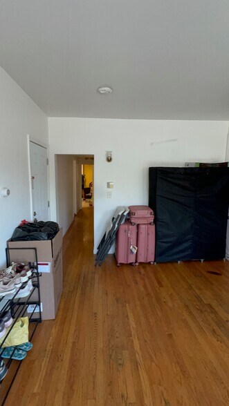 Building Photo - 848 Huntington Ave