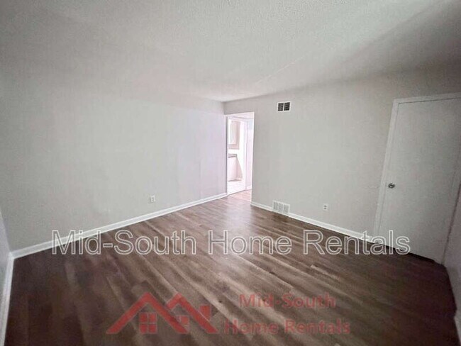 Building Photo - 5151 Corkwood Dr