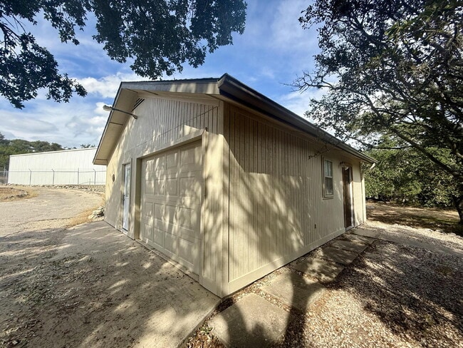 Building Photo - Tranquility Meets Flexibility — Canyon Lake Home with Wrap-Around Deck & Guest Suite