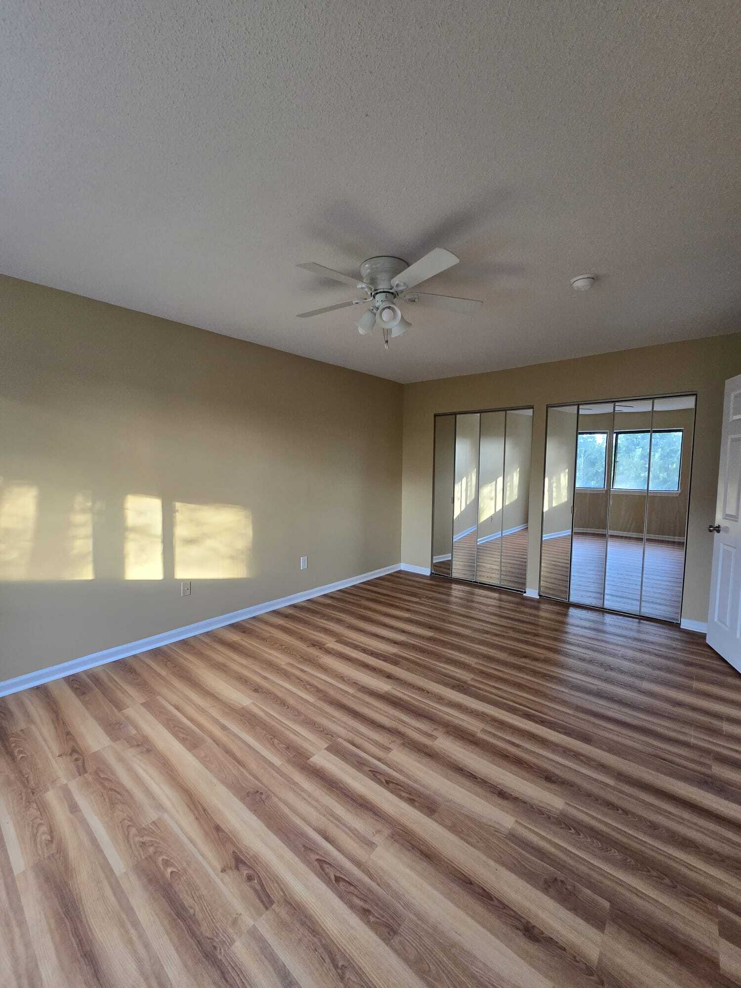 Building Photo - 463 Whalley Ave