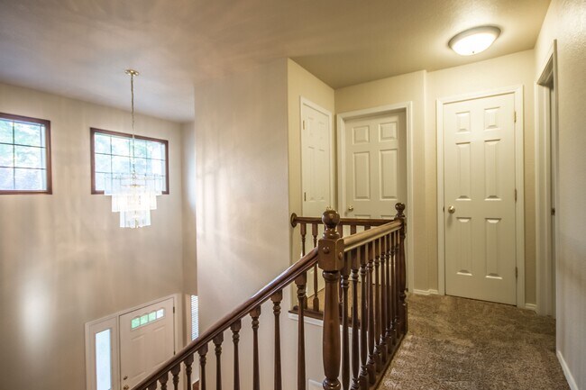 Building Photo - 206 S Riverside Harbor Dr