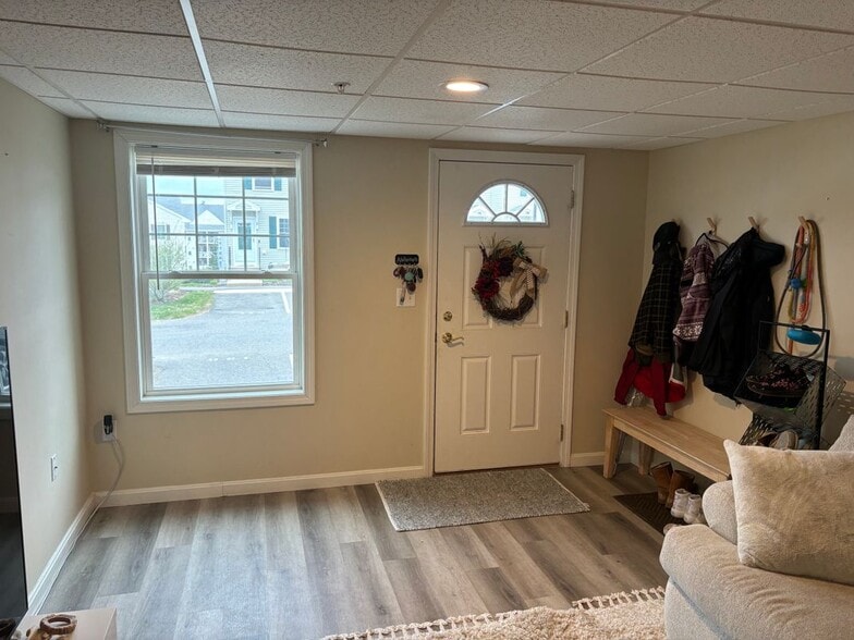 Building Photo - 132 Karatzas Ave