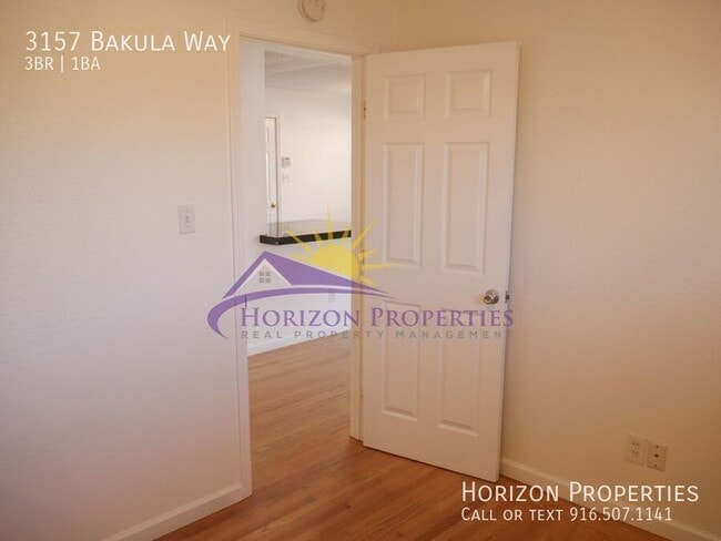 Building Photo - 3157 Bakula Way