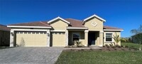 Building Photo - 8855 Fallen Oak Dr
