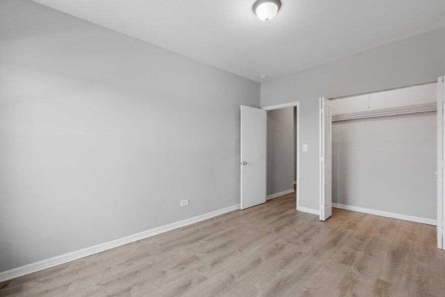 Building Photo - 237 S Lotus Ave