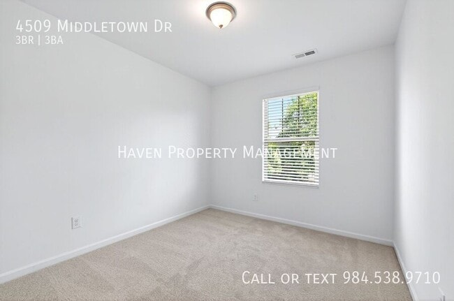 Building Photo - 4509 Middletown Dr