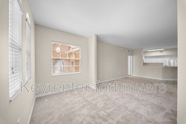 Building Photo - 11400 Ocean Walk Dr