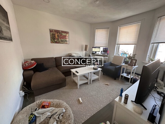 Building Photo - 111 Park Dr