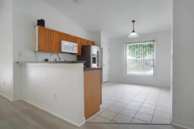 Building Photo - 103 Ridgebrook Ct