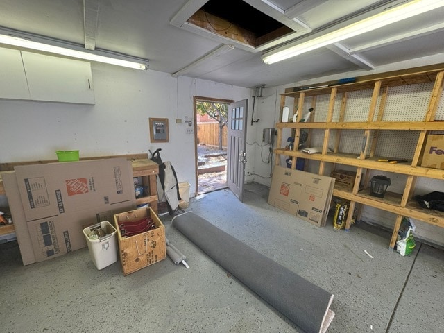 Building Photo - 623 S Logan St