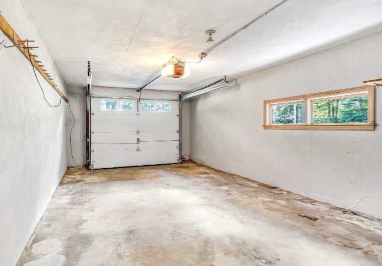 Building Photo - 310 Hayward Mill Rd