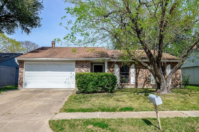 Building Photo - 17518 Autumn Trails Ln