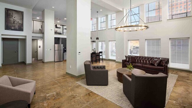 Building Photo - 2308 4th Ave N