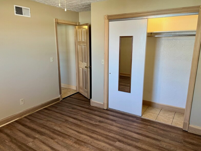 Building Photo - 3024 Piedmont Rd