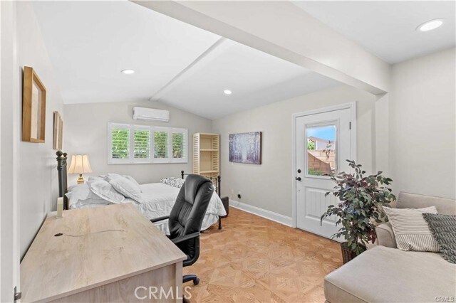 Building Photo - 16577 Knollwood Dr