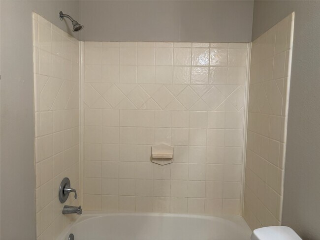 Building Photo - 2710 Maybrook Hollow Ln
