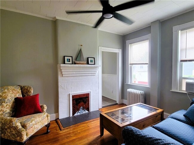 Primary Photo - 10 Braman St