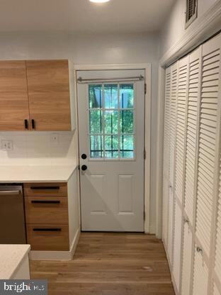 Building Photo - 2217 Gaylord Dr