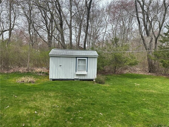 Building Photo - 8 Presque Isle Trail