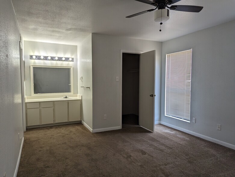 Building Photo - 7200 W T C Jester Blvd