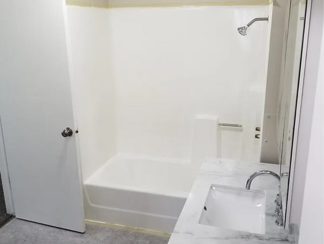 Building Photo - CHARMING 2 BED 1 BATH HOME IN ST ANTHONY