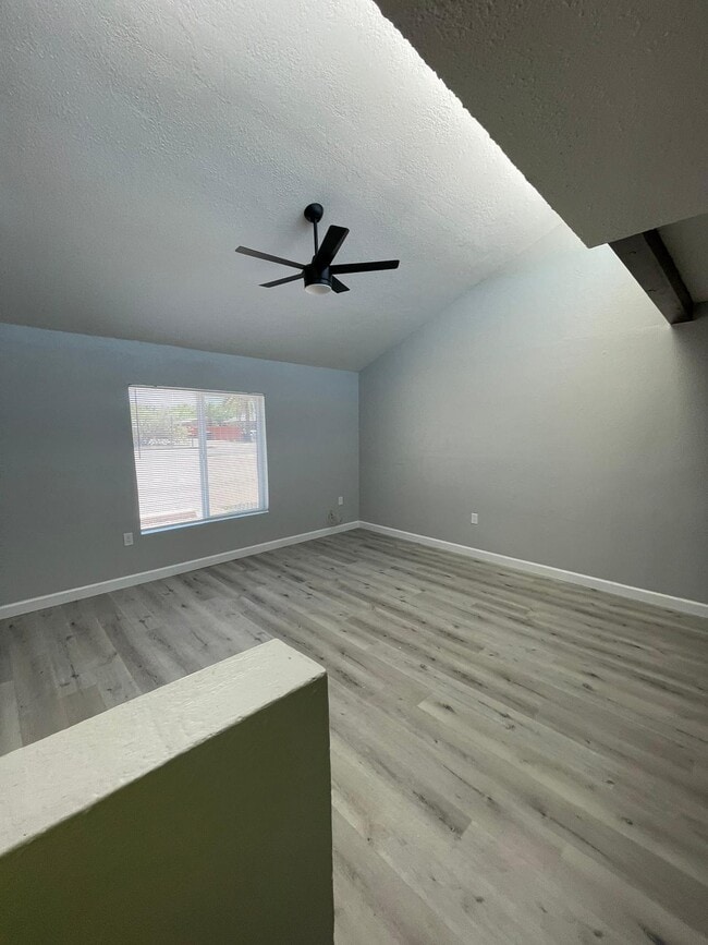 Building Photo - 3455 E Pima St