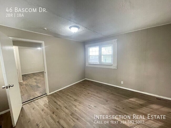 Building Photo - 46 Bascom Dr