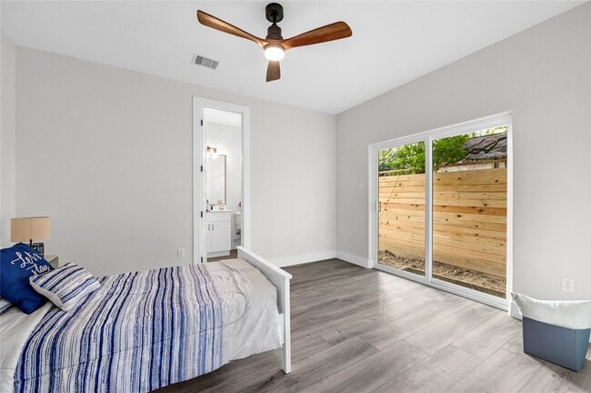 Building Photo - 710 Link Rd