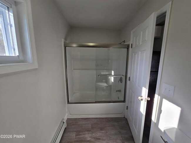 Building Photo - 37 Green St