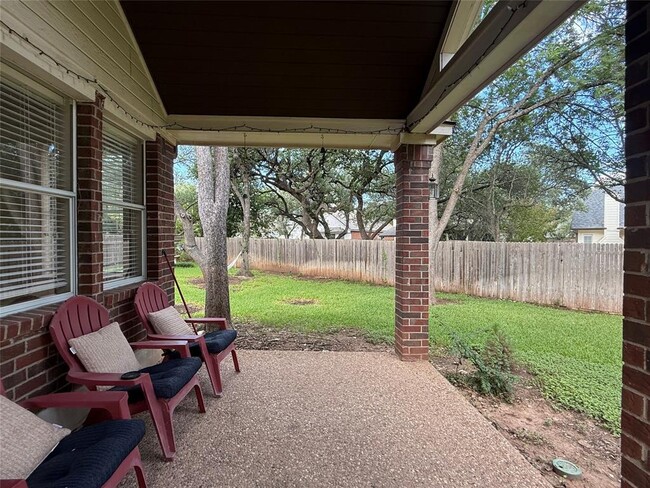 Building Photo - 2608 Stenson Dr
