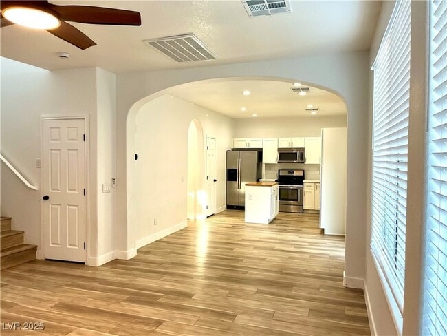 Building Photo - 539 Moses Lake Ct