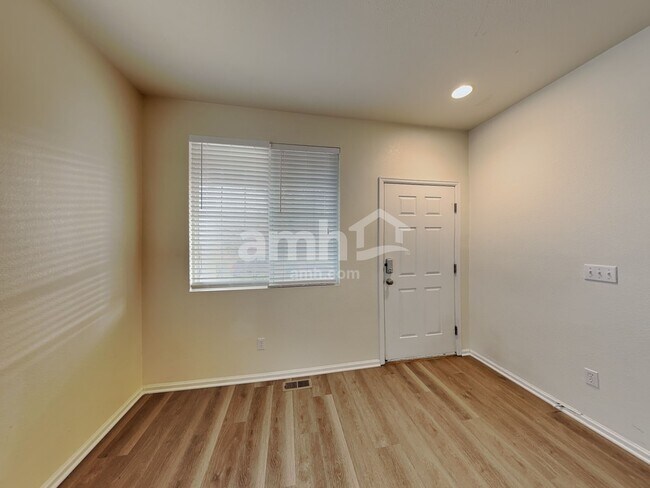 Building Photo - 16447 E 97th Pl