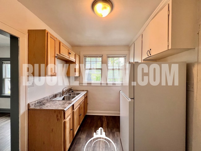 Building Photo - 4158 Mayfield Dr