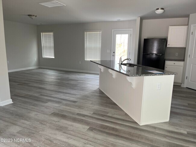 Building Photo - 2956 Ember Brook Ct