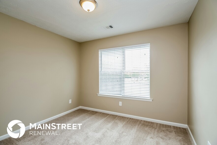 Building Photo - 3040 Reynolds Run