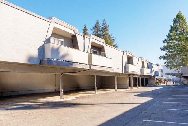 Building Photo - Sequoyah Apartments