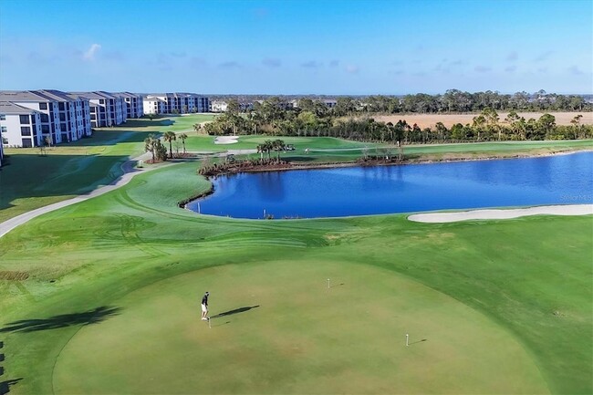Building Photo - 12240 Wellen Golf St