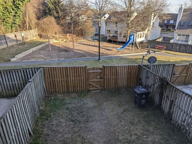 Building Photo - 11140 Cherryvale Terrace