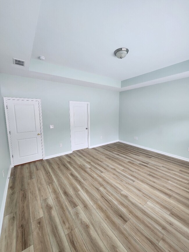 Building Photo - 3639 White Wing Cir