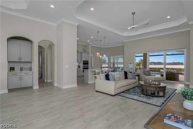 Building Photo - 14870 Blue Bay Cir