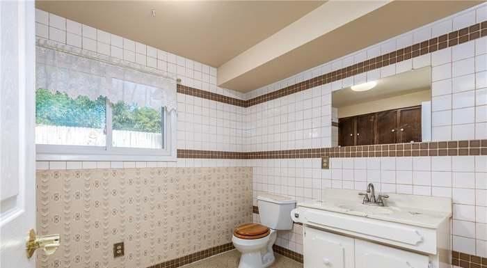 Building Photo - 2210 14th St W